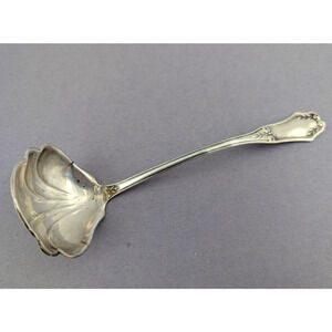 Baker Manchester Solid Sterling Silver Bon Bon Spoon 5.5" No monogram 15g